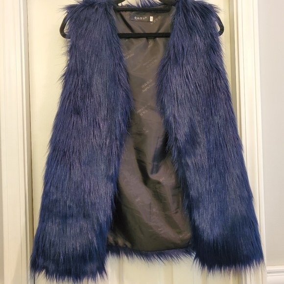 JingPin Fushi faux fur vest with pockets size L - Picture 2 of 7